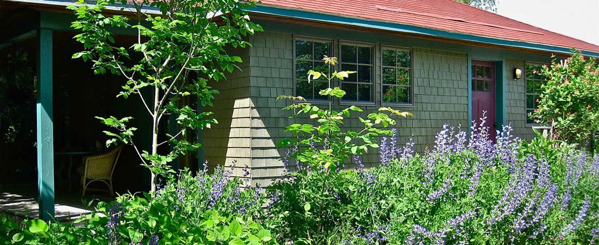 Red's Garden Cottage Rental in Bar Harbor, Maine